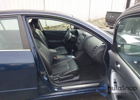 2010 Nissan Altima 2.5 S z USA, uszkodzony, nr VIN 1N4AL2AP4AN478399